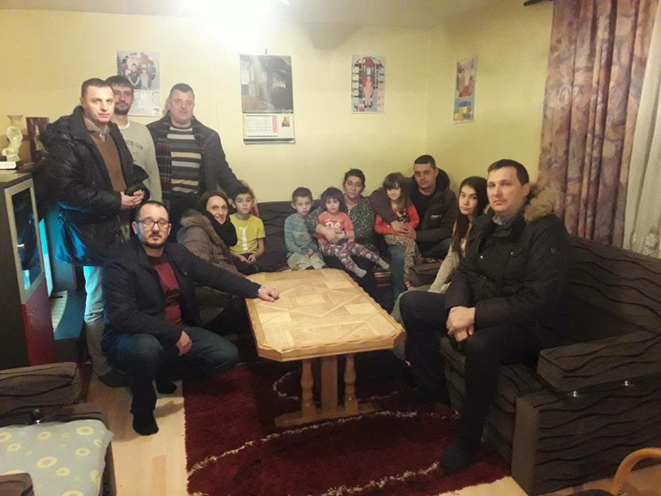 Мјесни одбори ДНС-а Бања Лука у заједничкој хуманитарној акцији