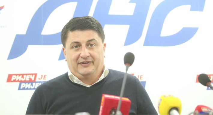 Предсједништво ДНС-а: Заказана сједница Главног одбора